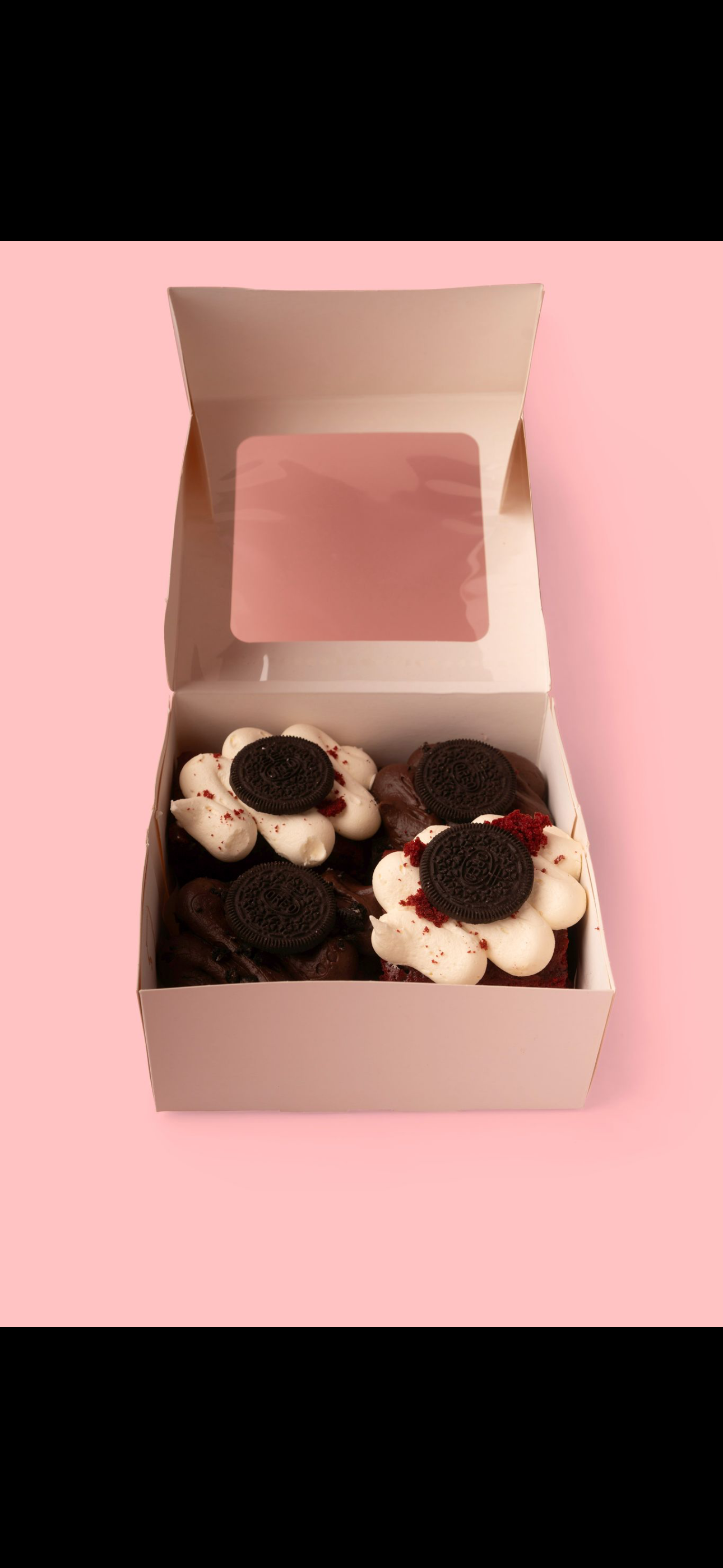 Oreo & Red-Velvet Cake Box Of 4