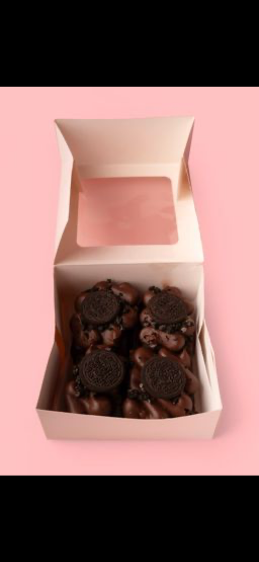 Chocolate Oreo Sponge Box Of 4